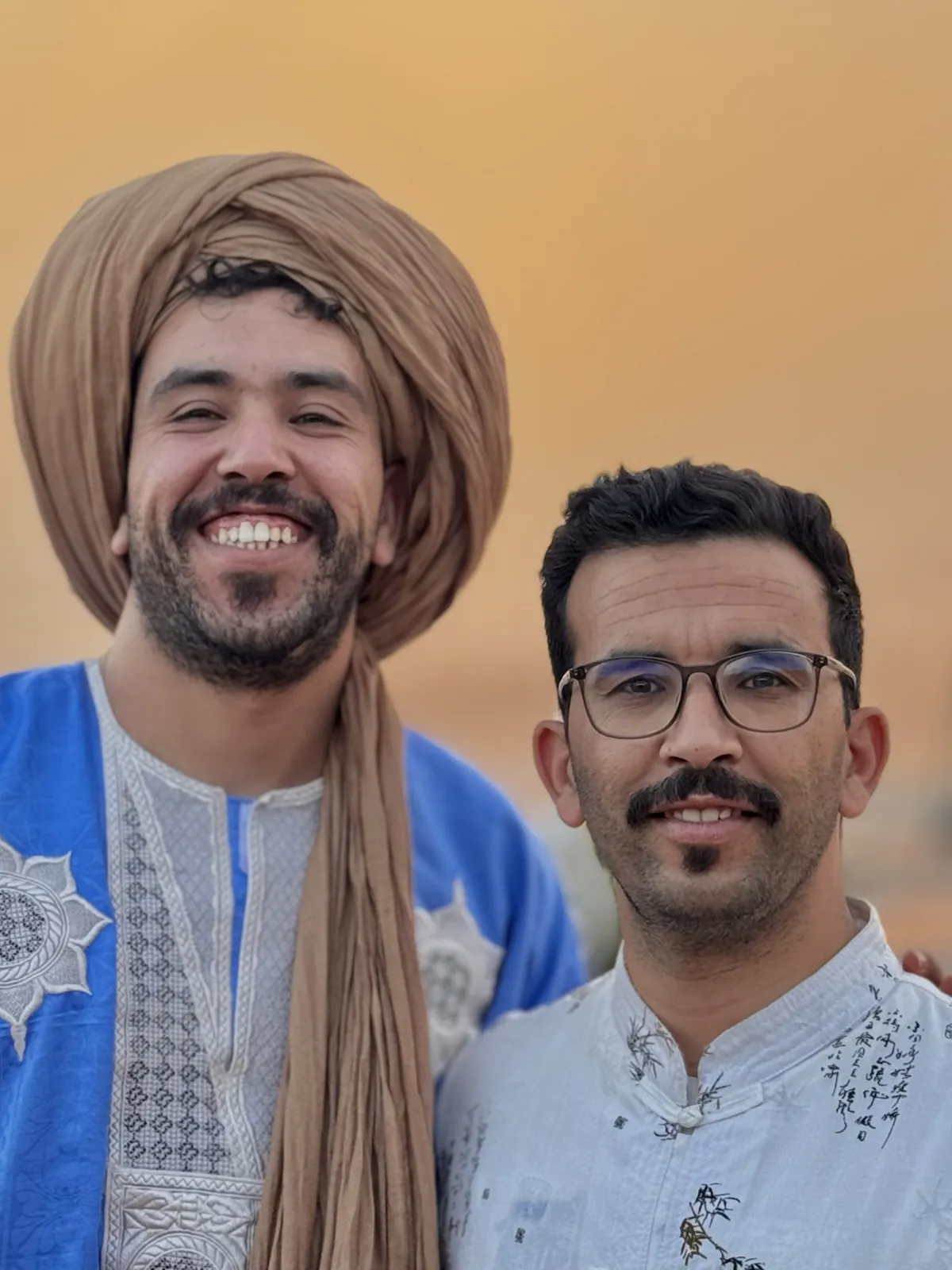 Mohamed 与 Omar，Agencia Marruecos Tours 的创始人